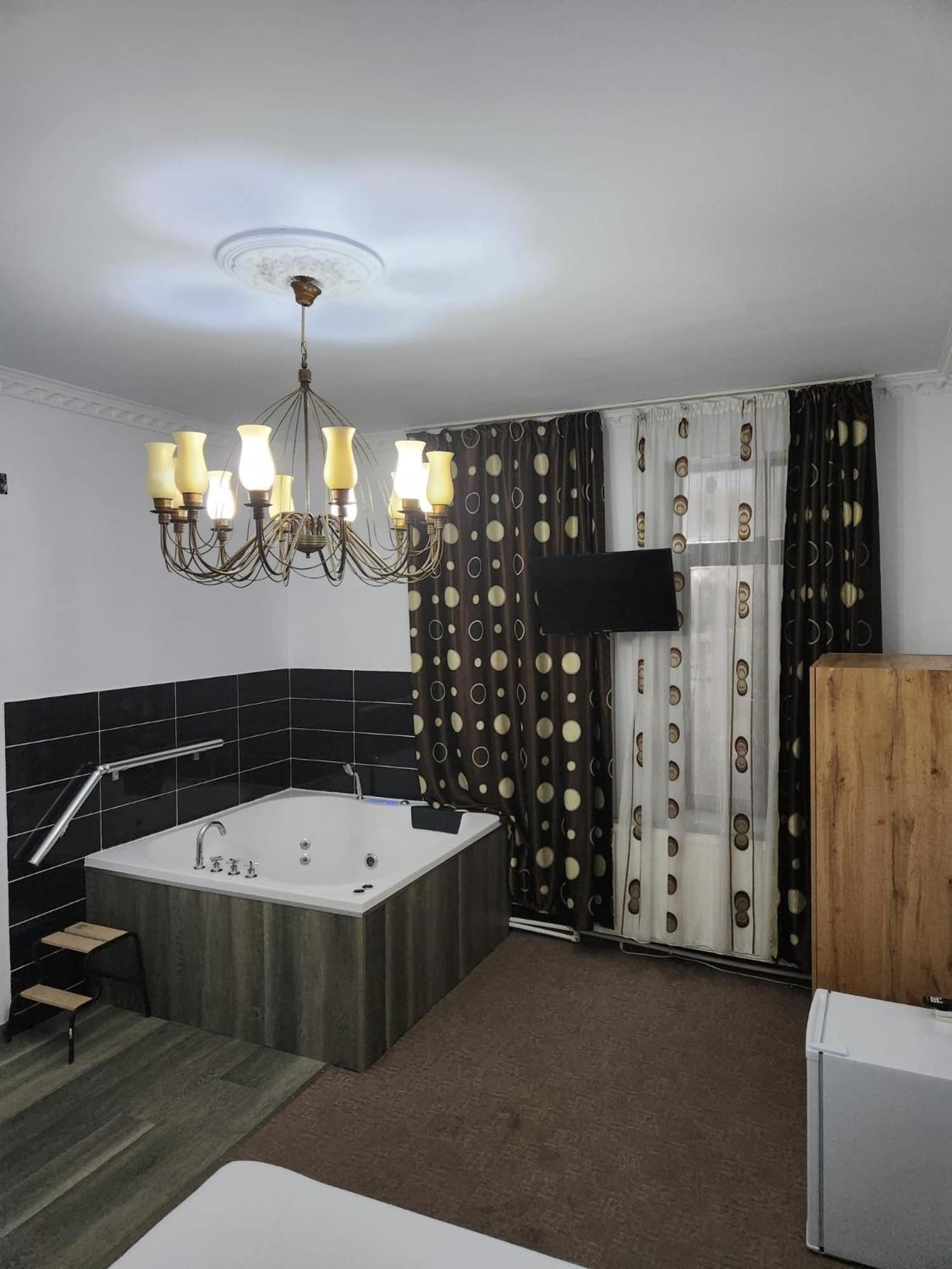 Luxinn Bed & Breakfast Bucarest